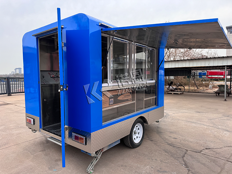 Customized Food Truck with Large Selling Window