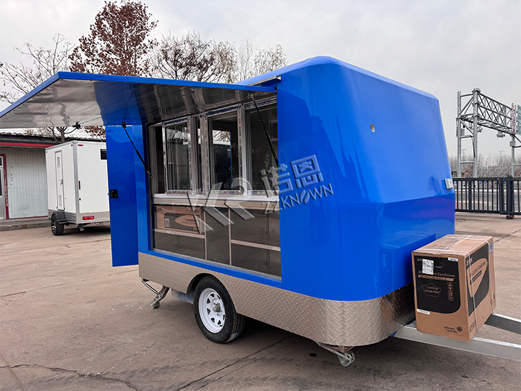 Customized Food Truck with Large Selling Window