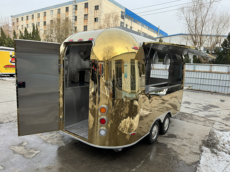 Golden Stainless Steel Airstream Catering Trailer Food Vans For Sale