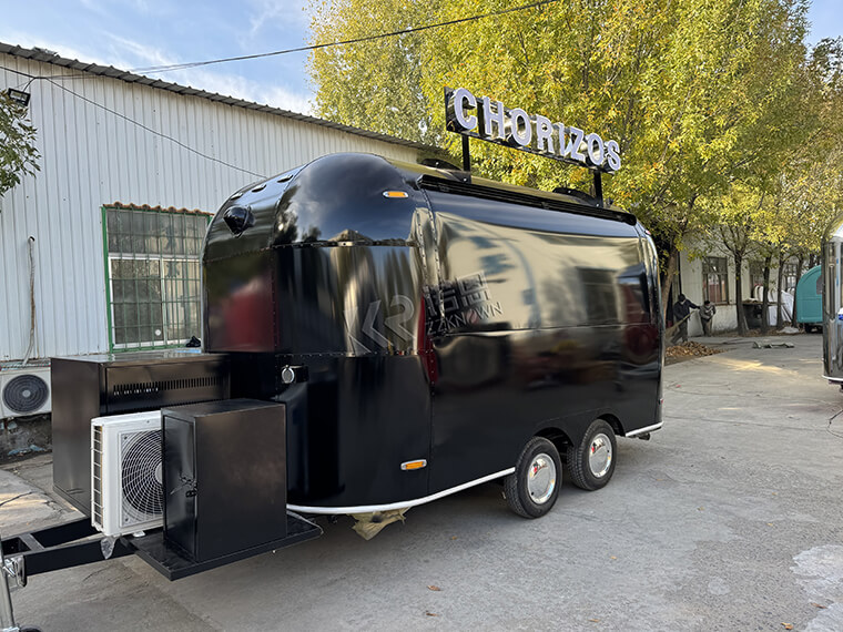 4m / 13.1ft Black Stainless Steel Spray Paint Airstream Chorizos Food Truck 