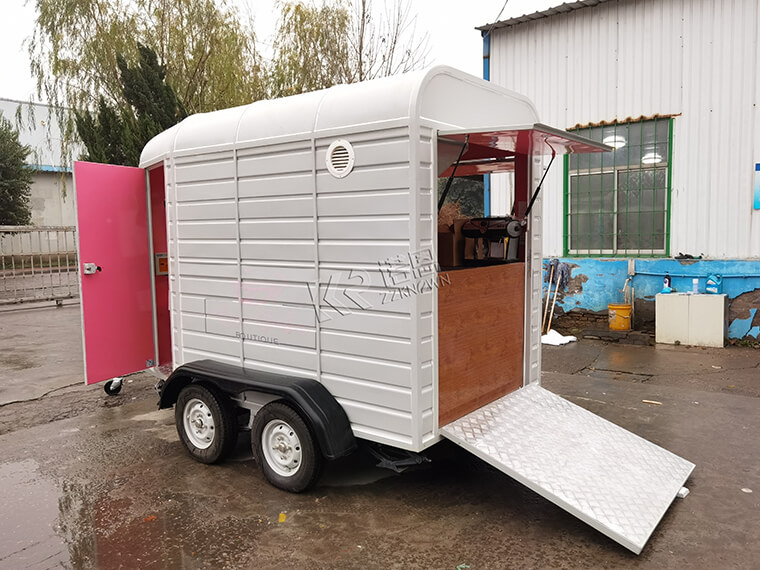 Custom Retro & Vintage Food Trailers / Campers / Caravans For Sale