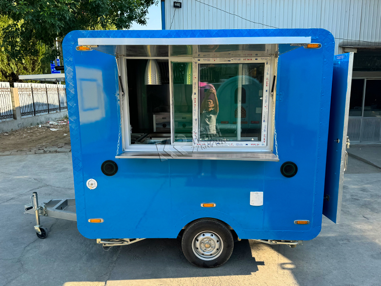 2.5m / 8.2ft small food truck business for sale