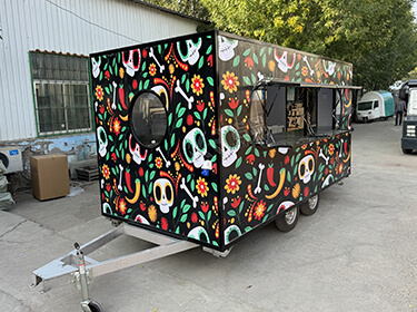 Customized Semi-Round Window Square Food Truck With Full Car Logo