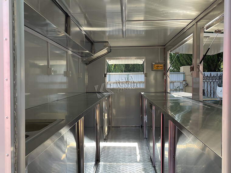 Customized Multi-Color Fully Equipped Mobile Food Truck Trailer 