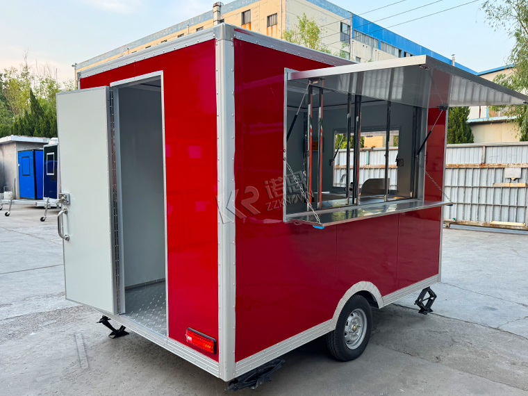 Rolling Kitchens Custom Food Trucks & Trailers