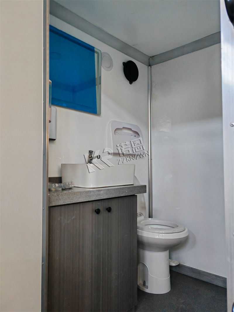 air conditioned luxury mobile portable potty trailers for sale