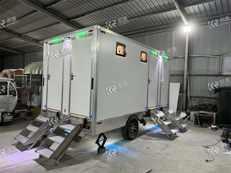 air conditioned luxury mobile satellite restroom trailers for sale